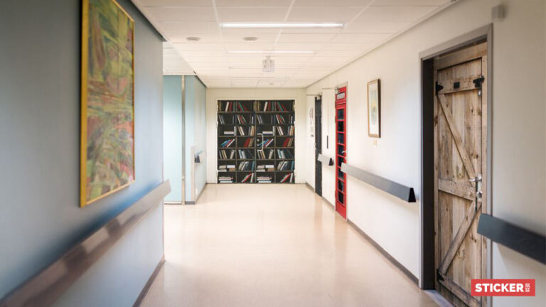 porte ehpad decoration